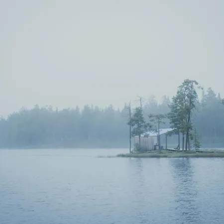 호텔 Lapland Luostotunturi & Amethyst 4*