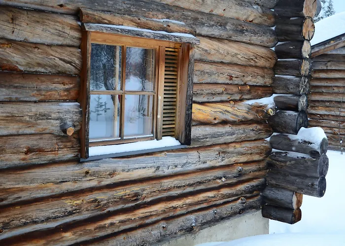 Lapland Luostotunturi & Amethyst Otel